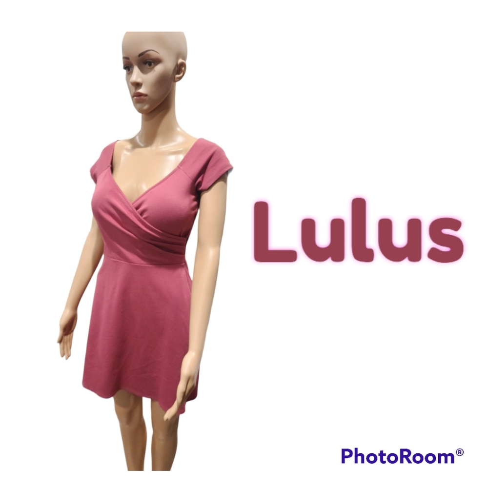 $15! Today Only!  Lulus Short Sleeve Surplice Skater Dress
